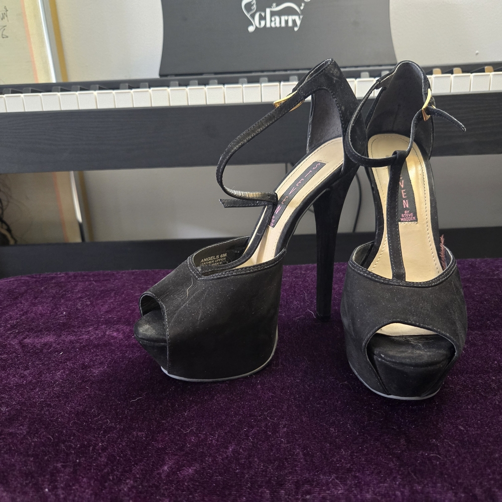 Steve Madden Black Stiletto Heels with Ankle Strap